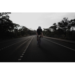 Мигалка задня Knog Blinder Skull Array Rear 100 Lumens Мигалка задня Knog Blinder Skull Array Rear 100 Lumens