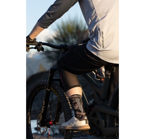 Носки TLD Camo Signature Perf-ce Sock [BLk] SM/MD (5-9)