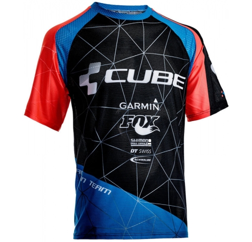 Веломайка Cube ACTION Rundhalstrikot Team kurzarm black´n´blue´n´flashred XXL Веломайка Cube ACTION Rundhalstrikot Team kurzarm black´n´blue´n´flashred XXL