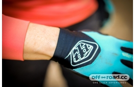 Вело рукавички TLD WMN ACE 2.0 GLOVE [ORCHID] M