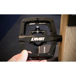 Педалі DMR Versa pedal extrusion CNC (Black) Педалі DMR Versa pedal extrusion CNC (Black)