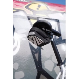 Сумка підсідельна Green Cycle Clipo, зі світловідбивачем, на рейли, 14,2х8х6,4 см, чорний