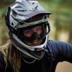 Вело шолом TLD D4 POLYACRYLITE HELMET; LINEAR [BLACK] M