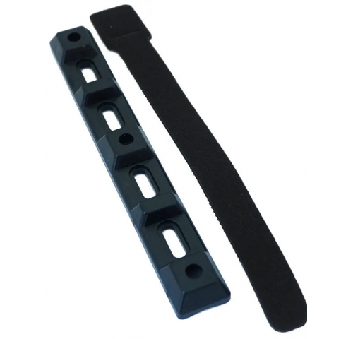 Адаптер Green Cycle GGE-567 для зміщення фляготримача, чорний