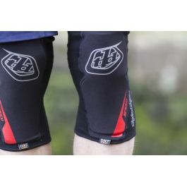 Захист коліна/гомілки TLD KGL5450 Knee/Shin Guards розмір L Захист коліна/гомілки TLD KGL5450 Knee/Shin Guards розмір L